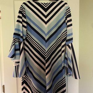 Roz & Ali Bell Sleeve Dress XL
